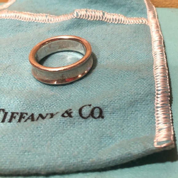Tiffany & Co 1837 Ring - Sterling Silver - Picture 4 of 5